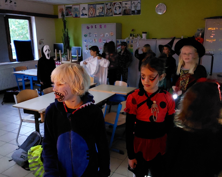 Halloween - griezelige verhalen op zolder