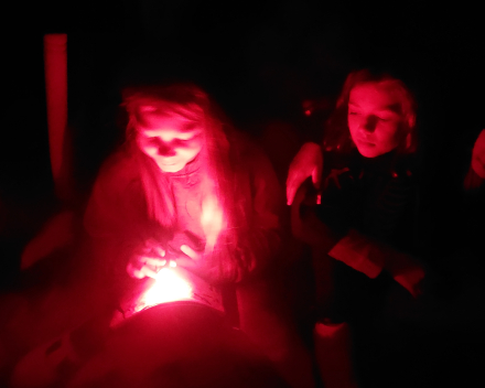 Halloween - griezelige verhalen op zolder