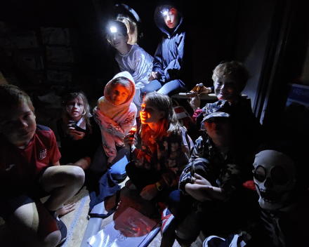 Halloween - griezelige verhalen op zolder