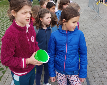 Scholenloop... veeeeeel zand... én GEWONNEN! YES