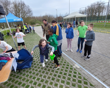 Scholenloop... veeeeeel zand... én GEWONNEN! YES