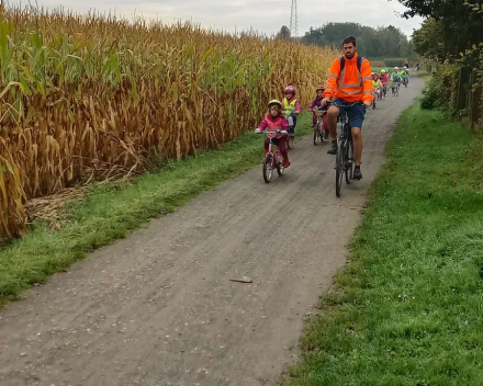 Naar de appelboer.