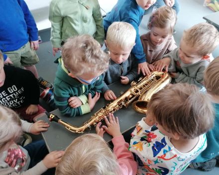 Nieuwe vriendjes en een vleugje muziek