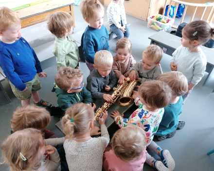 Nieuwe vriendjes en een vleugje muziek