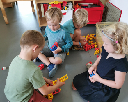 Samen spelen in onze klas 